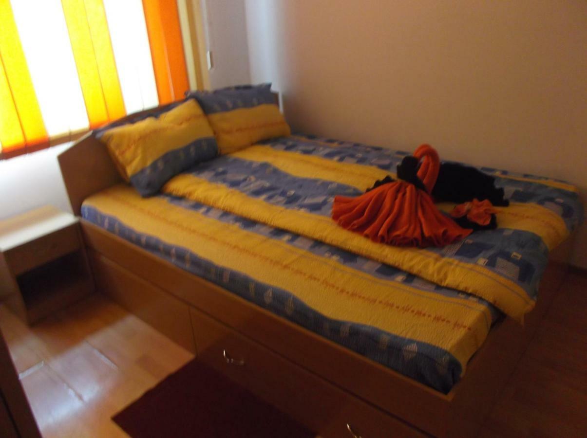 Apartament 2 Camere Semidecomandat "La Gicu" Sulina Extérieur photo